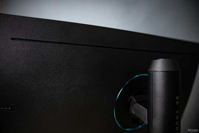 千元入门带鱼屏 开拓办公娱乐新视野 游戏开挂