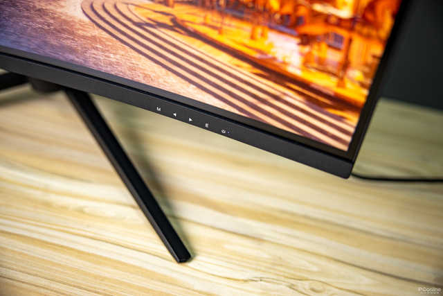 千元入门带鱼屏 开拓办公娱乐新视野 游戏开挂