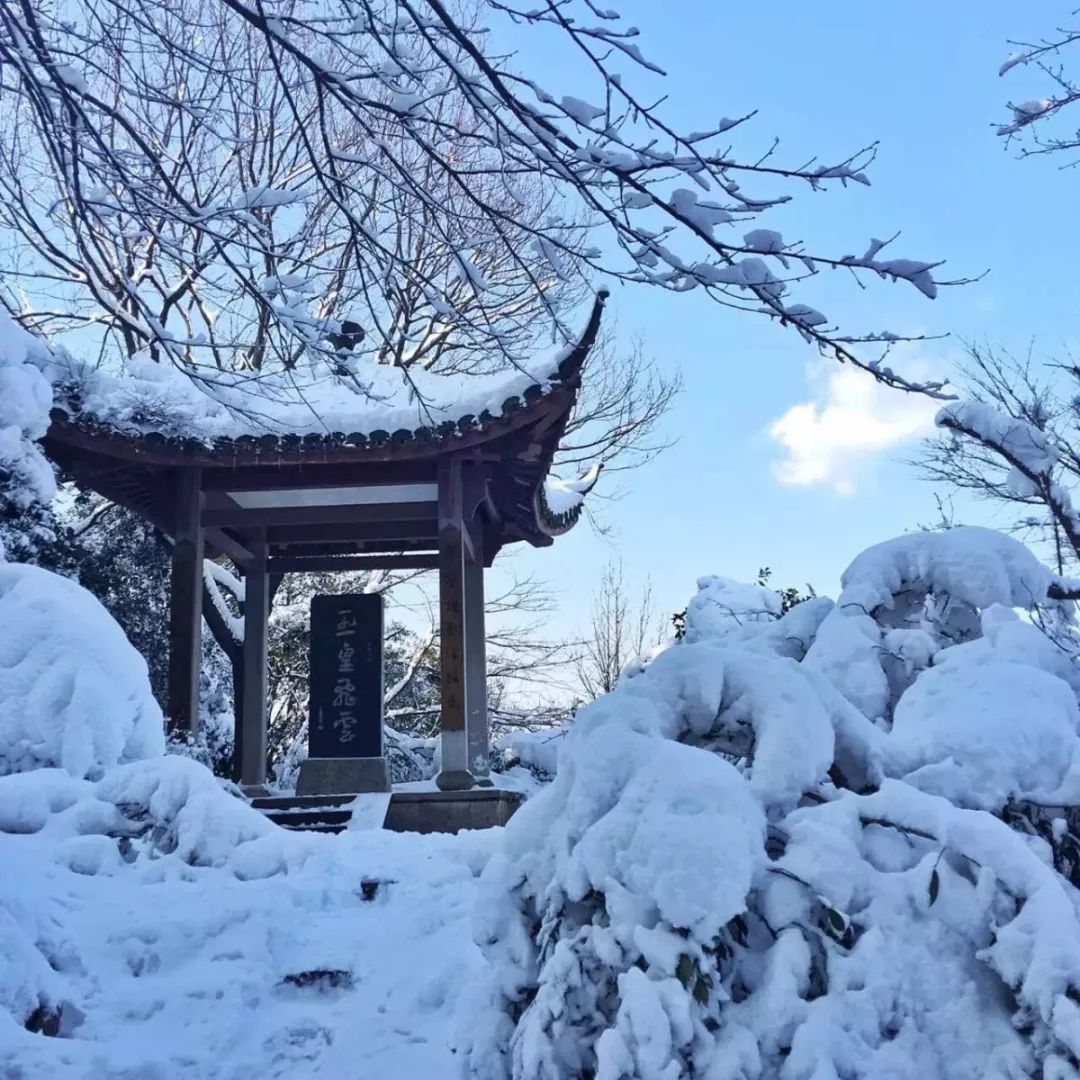 西湖雪景欣赏攻略——六个不容错过的赏雪宝地，多图！