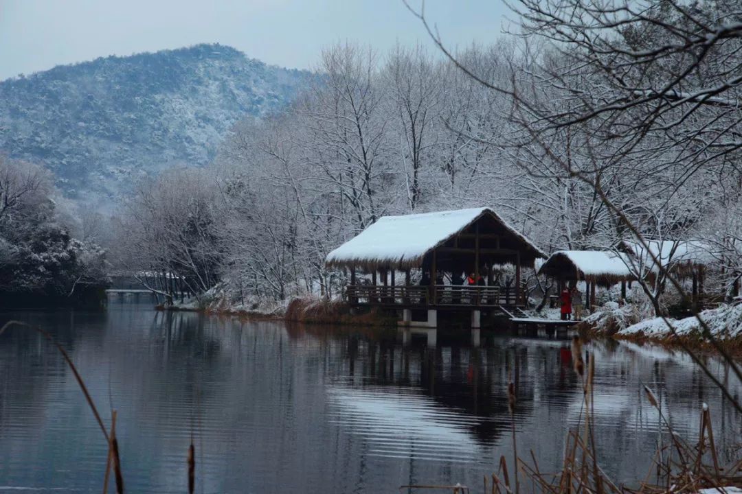 西湖雪景欣赏攻略——六个不容错过的赏雪宝地，多图！