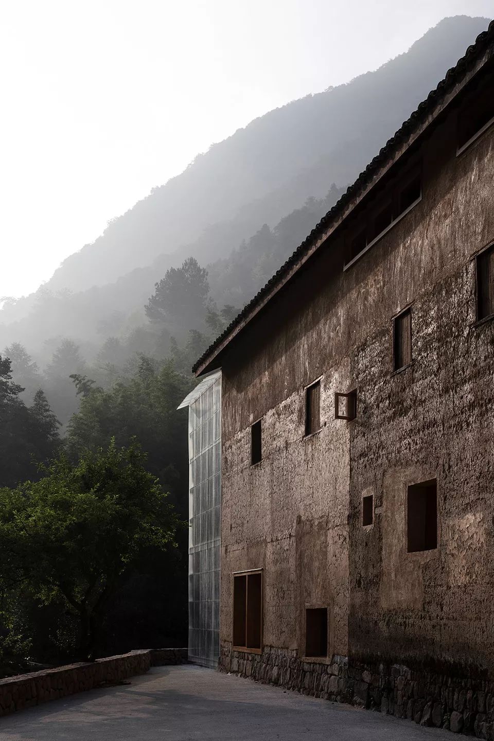 青龙坞言几又乡村胶囊旅社书店，浙江桐庐 | 西涛设计工作室