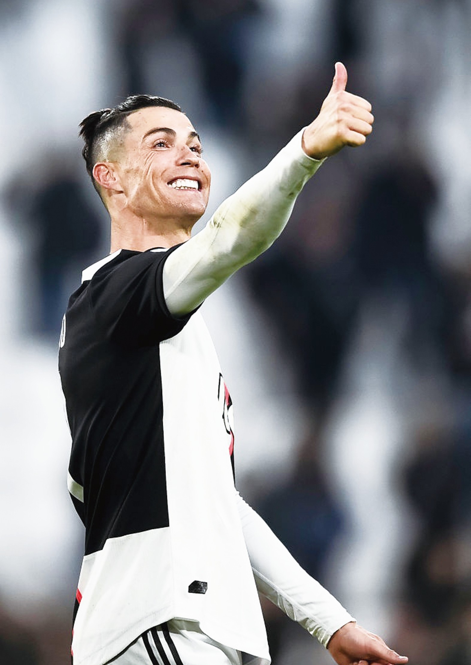 c罗上演2020第一帽(新年首战上演帽子戏法,c罗35岁依然可以"为所欲为"