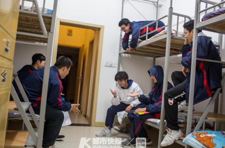 国外大学2020年度首批录取通知来了！美国还是留学首选目的地，英国高校越来越受欢迎