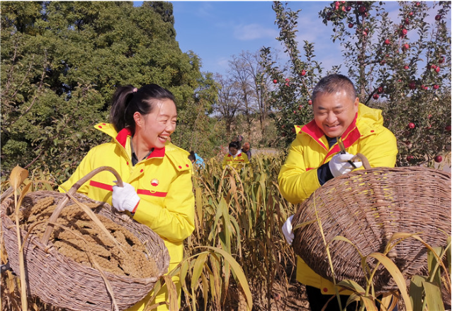 “我奋斗我快乐”石油故事8：田间地头的志愿者，嘉兴“红船”的“护航人"……他们都是中国石油人