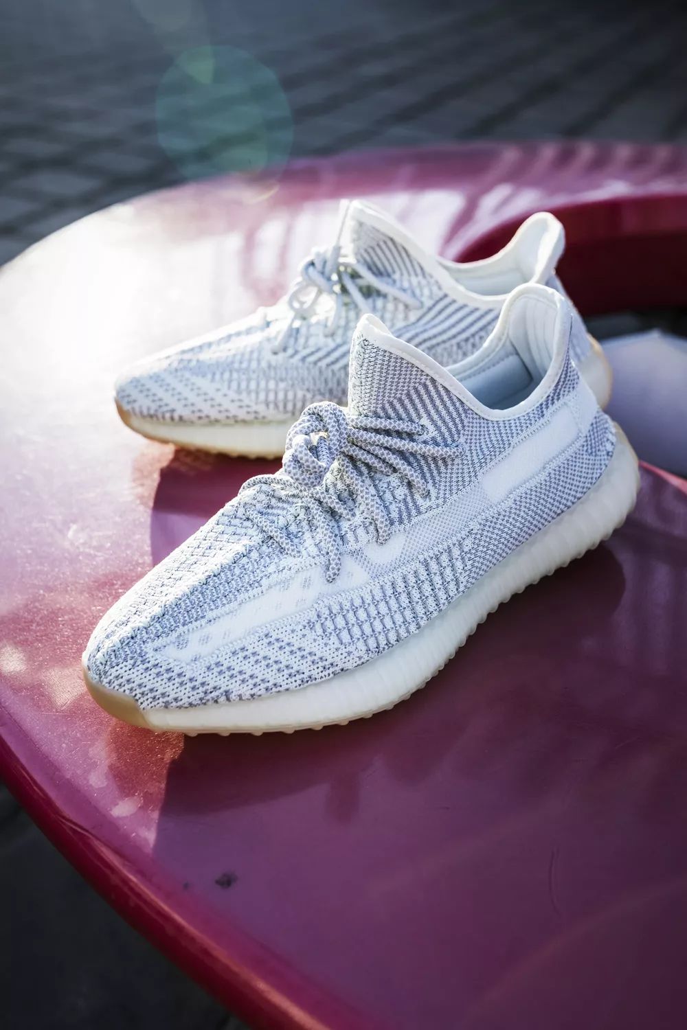 椰子尺碼對照表(氧化天使 yeezy 350 v2 搶先開箱!尺碼選擇要注意)