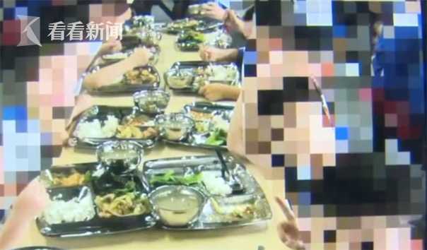 不缴费就放弃学位？新生被强制参加午托 家长反映情况遭校长威胁