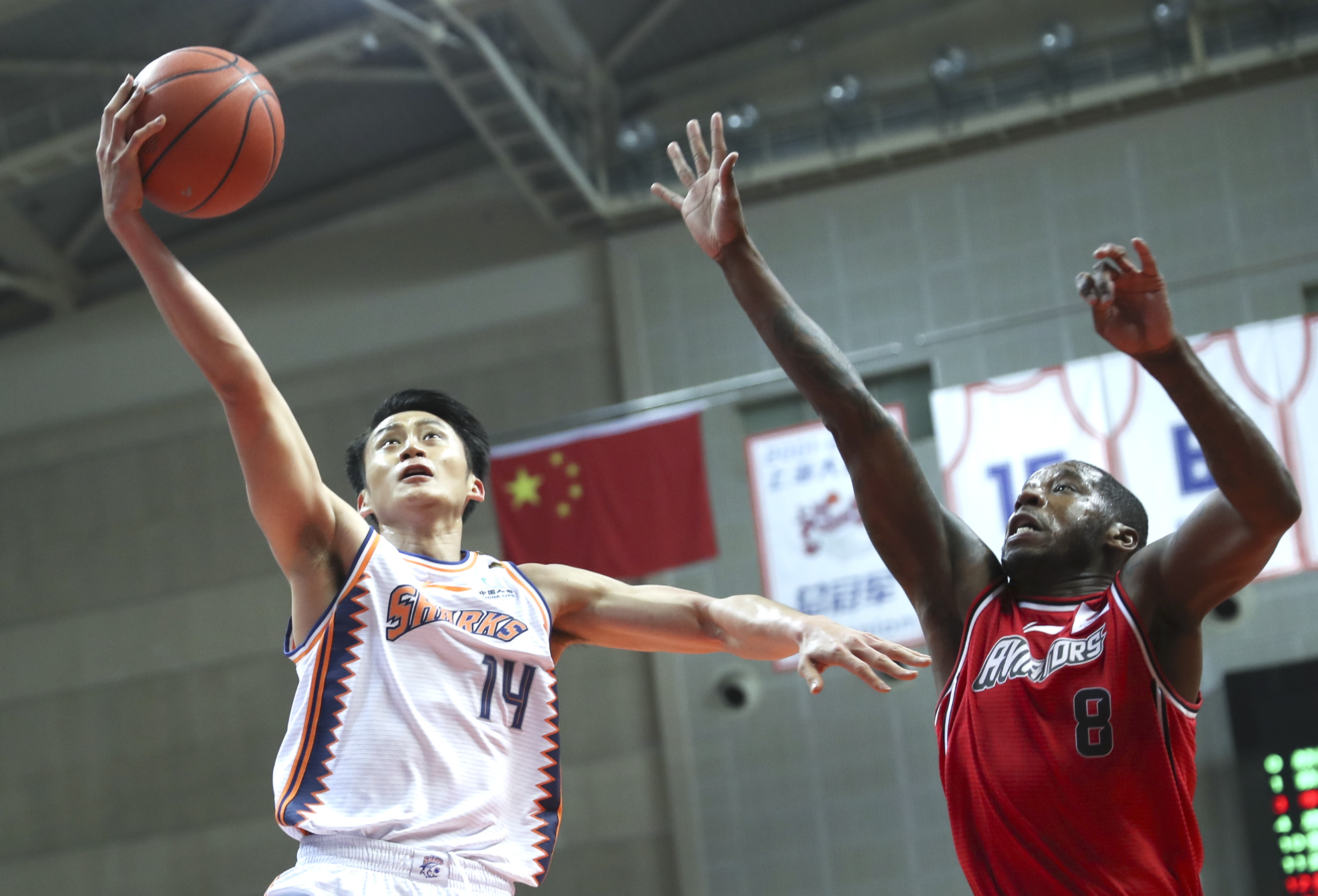 孙铭徽为什么是cba罗斯(CBA|迎来送往中，本土球员迎井喷——CBA一周综述)