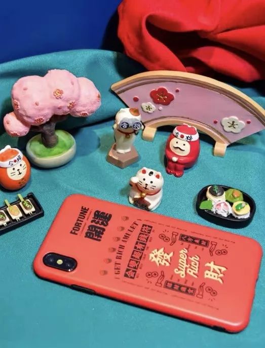 锦鲤带来好运（锦鲤好运来）