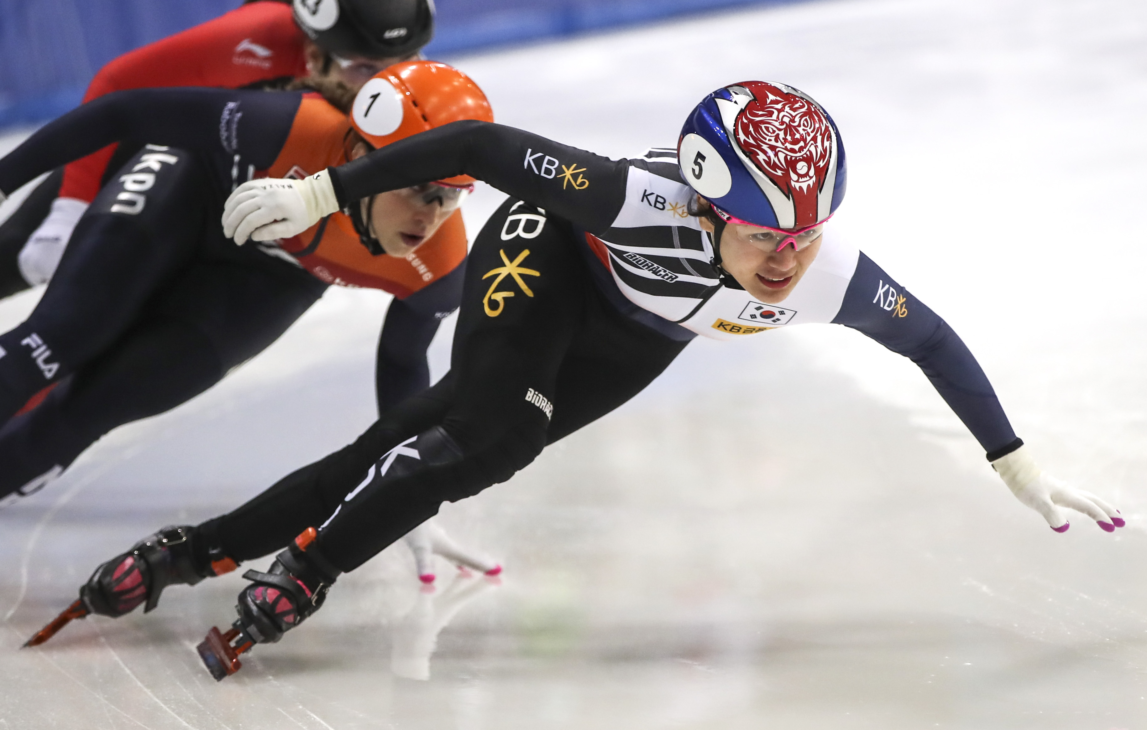 短道速滑世界杯荷兰德累斯顿站(短道速滑——世界杯德