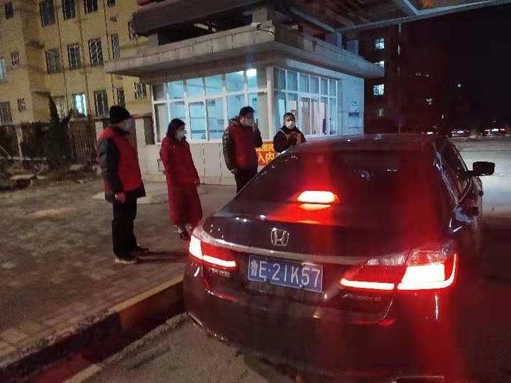 并肩战“疫”，他们志愿冲上了一线