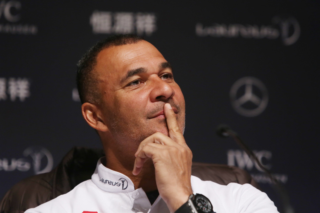 法甲为什么只有3个欧冠资格（古利特：意甲法甲德甲都能有四个欧冠名额，不知为何荷甲才两个）