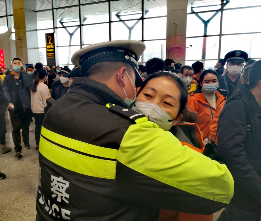 今天，贵州援鄂一个月！这套“贵州打法”，连世界卫生组织专家都点赞了