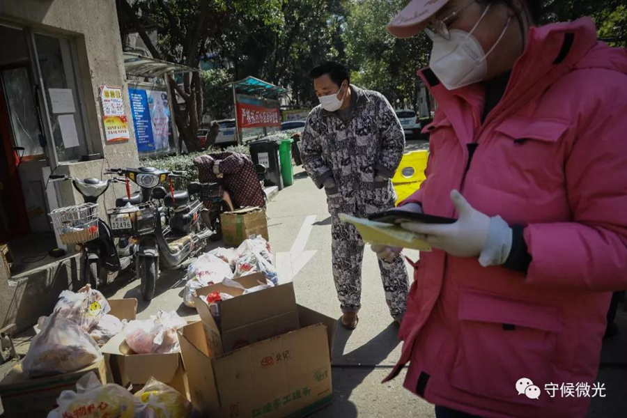 封城后，生活在焦虑和乐观间摇摆