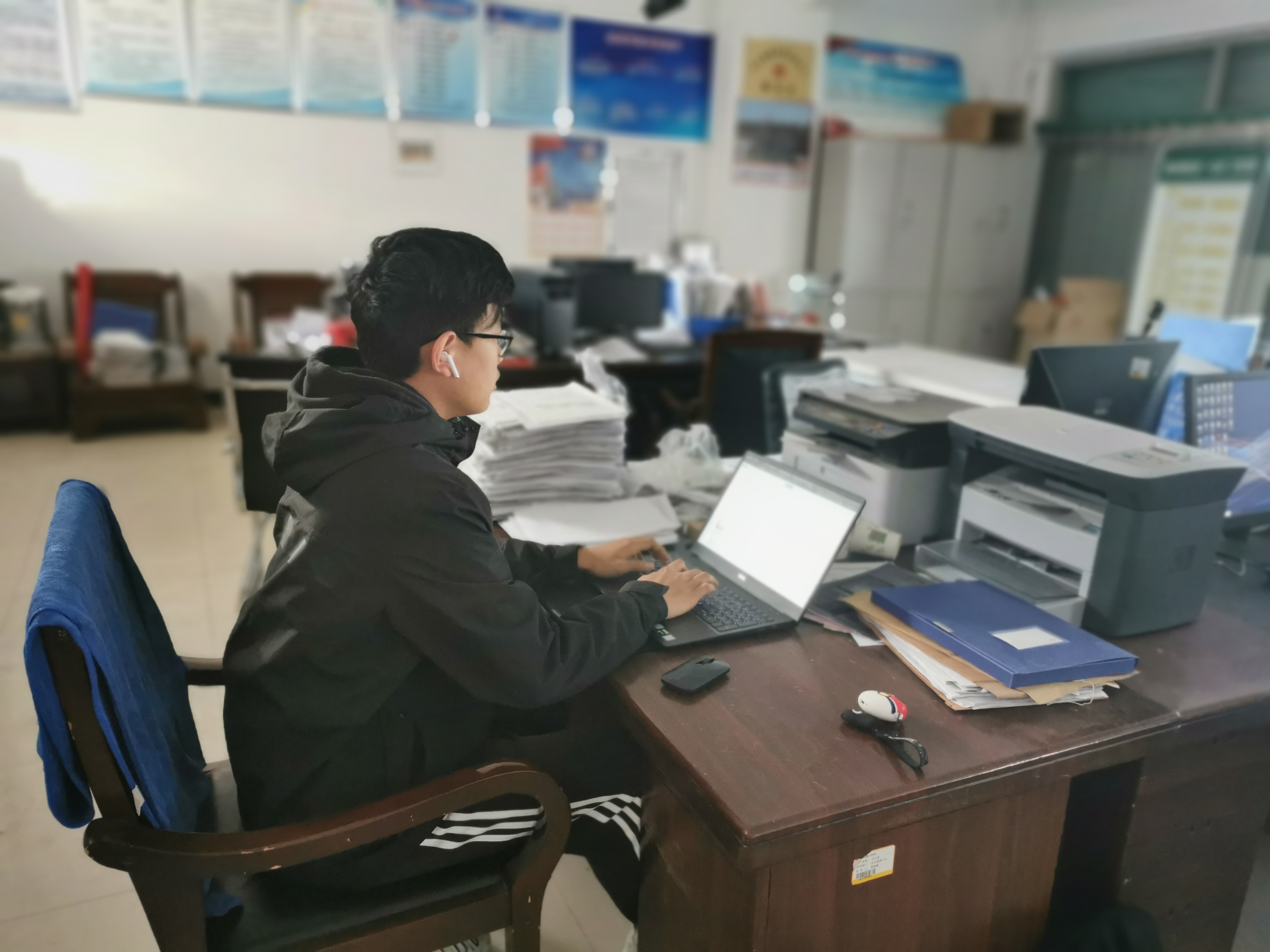 疫情下的在校大学生：为抗疫一线人员子女，提供公益线上家教