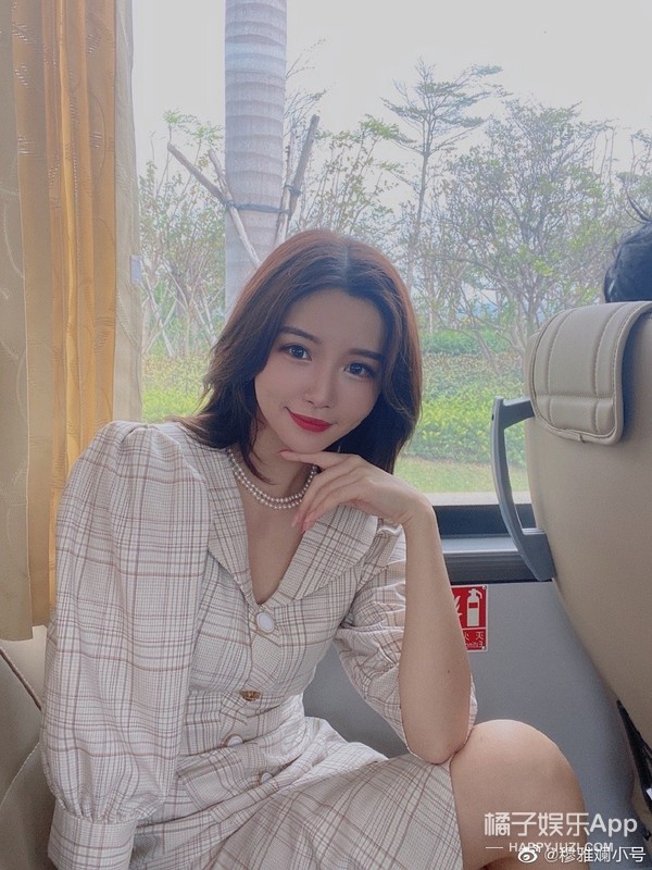 千万粉丝网红自创诺贝尔化妆学奖，曾四次抄袭，这还法学本科生？