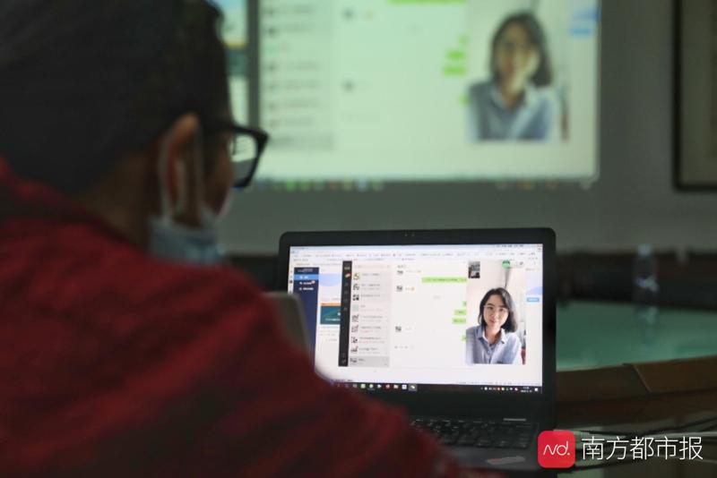 广东高校今年有60.3万人毕业，“空中双选会”正密集开展