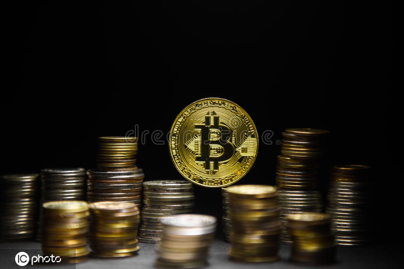 BTC 重现“自由落体”式暴跌，原来是受这几个因素影响？