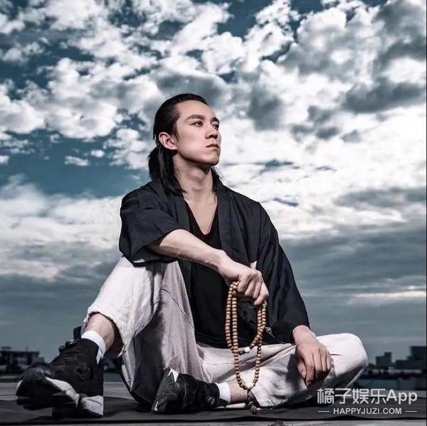 神颜美少女自称海淀范冰冰，出轨都说得这么硬气？半藏森林2.0吧