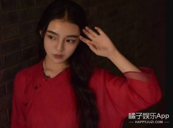 神颜美少女自称海淀范冰冰，出轨都说得这么硬气？半藏森林2.0吧