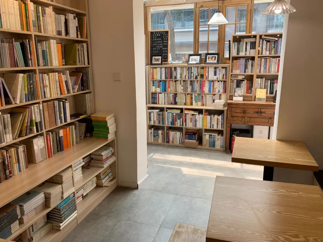 读本屋,一家小书店的经营之道