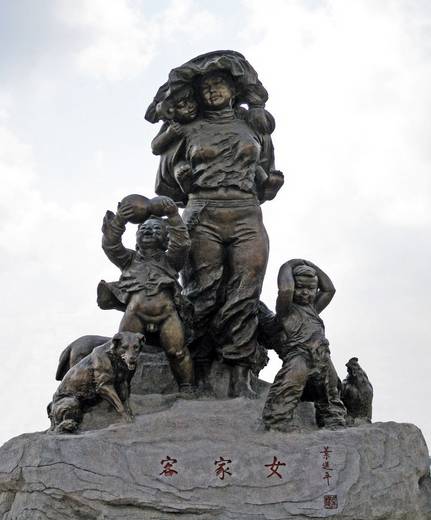 客家人表述亲情的方言，你知道几句？