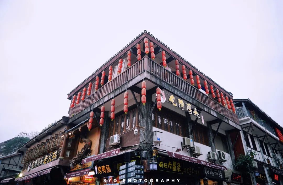 重庆｜在重庆川美学院“遇见”高迪（沙坪坝区一日游）