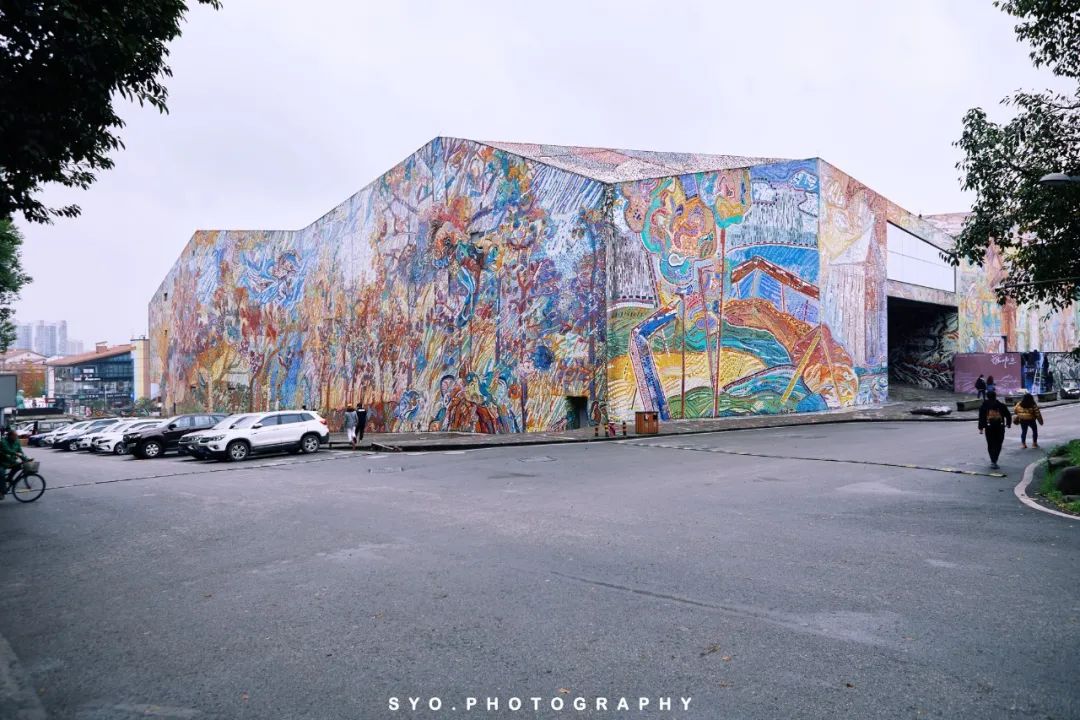 重庆｜在重庆川美学院“遇见”高迪（沙坪坝区一日游）