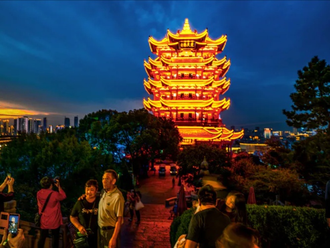 黄鹤楼在哪儿（黄鹤楼在哪里(li)拍照比较好）-第13张图片-大连信息网