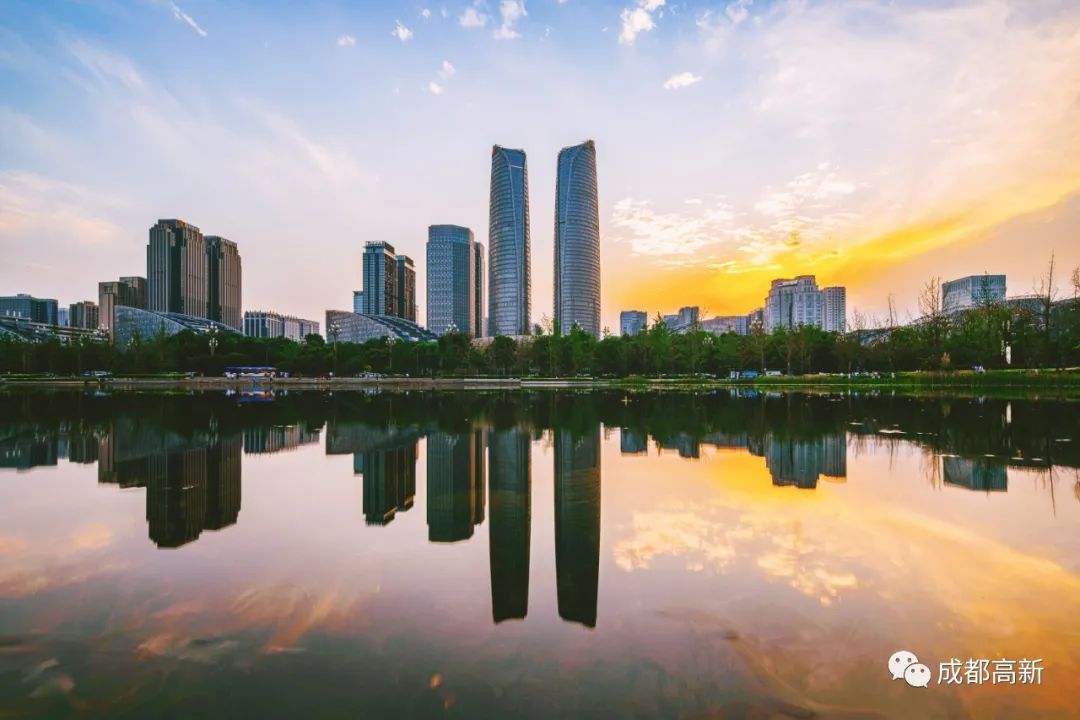 毕业季来了，今年落户成都高新这样办→