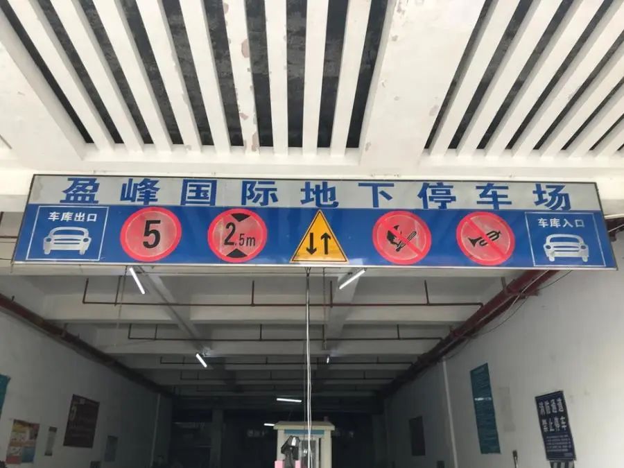 上新！奥迪汽车4.9万起拍不限购，还有超值