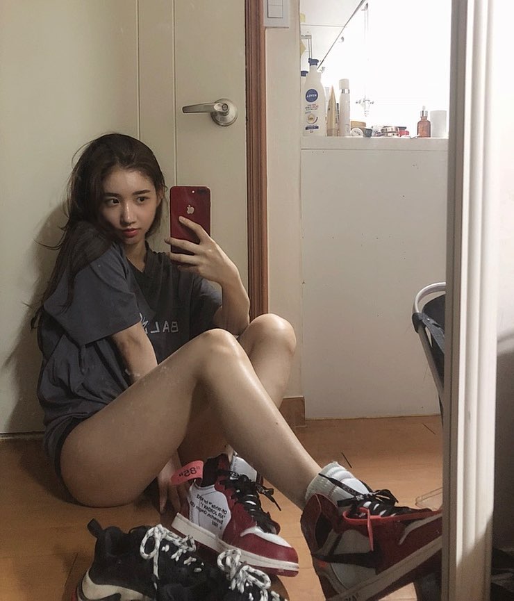 DJ Soda 转型！韩国「最顶球鞋女神」称号恐怕要被闺蜜抢走了