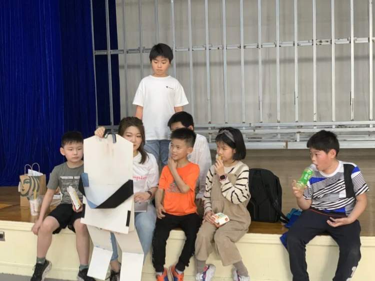 上海脑力世界杯三等奖(来自上海6所小学、4人首次参赛，这支娃娃队凭什么勇夺世界头脑OM金奖？)