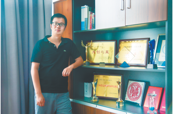 陈钢：一个被梦想叫醒的人