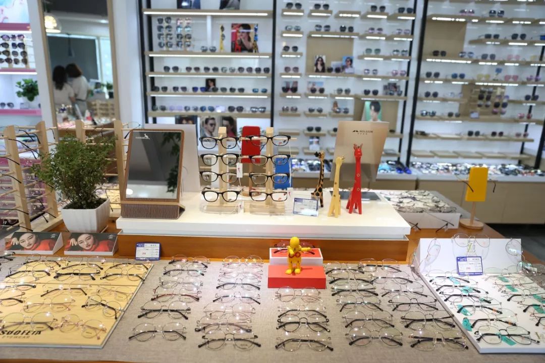 1元预订:仅需99元配1.60超薄防蓝光眼镜套餐「6店通用」