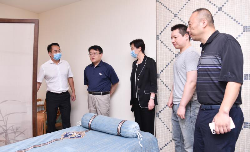 流星雨羽毛球場多少錢（上海寸土寸金，這家民企卻坐擁10個(gè)體育場館，“紅館”是城市運(yùn)動中心模板？）