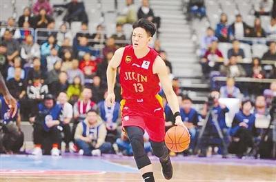 cba外援寶刀（河南小伙兒姜宇星榮獲CBA周最佳本土球員）