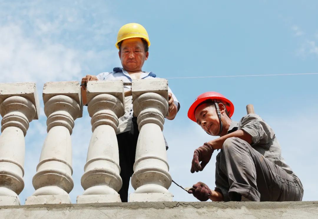 这个夏天，“暑”你最帅！致敬高温下的工作者