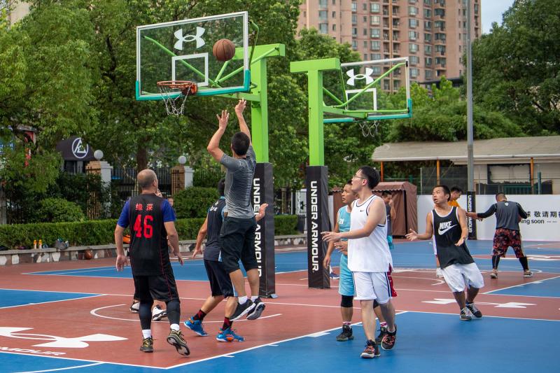 上海免费羽毛球场地(全民健身日，上海近千处体育场馆免费开放……)