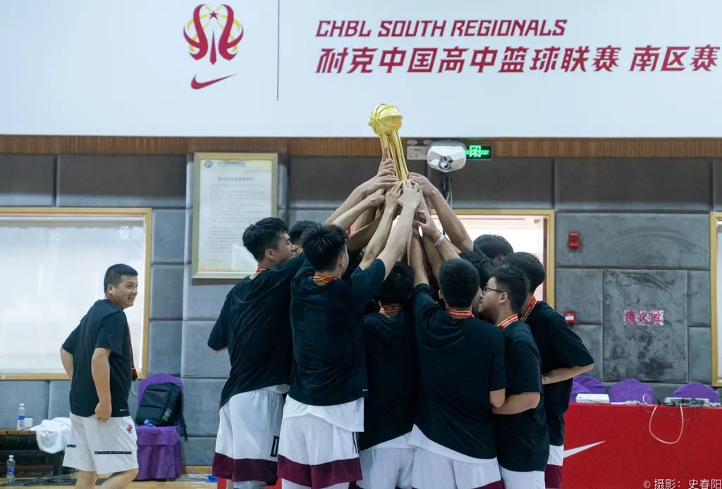 厉害了！湖南高中女篮、男篮双双夺冠