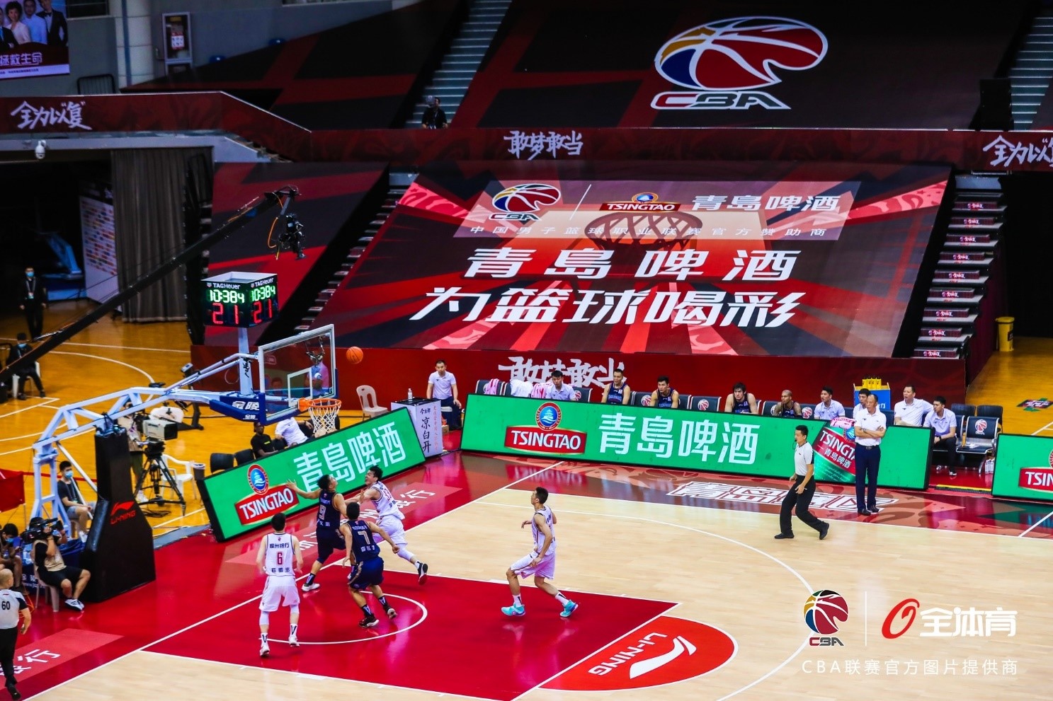 cba为什么是三局两胜(篮球“啦啦宝贝”回来了青岛啤酒×CBA  老搭档玩出新花样)