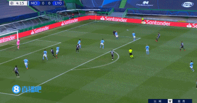 曼城vs里昂欧冠（半场-科尔内特远射破门罗德里失良机 曼城0-1里昂）