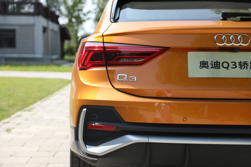 轿跑SUV也玩均衡？试驾奥迪Q3 Sportback