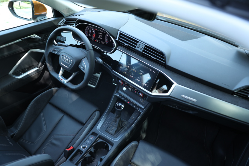 轿跑SUV也玩均衡？试驾奥迪Q3 Sportback