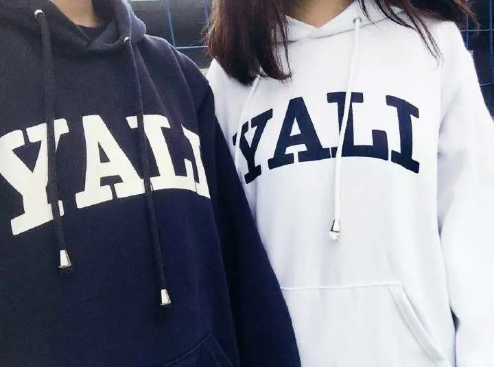 为什么长沙遍地都是穿校服的人？