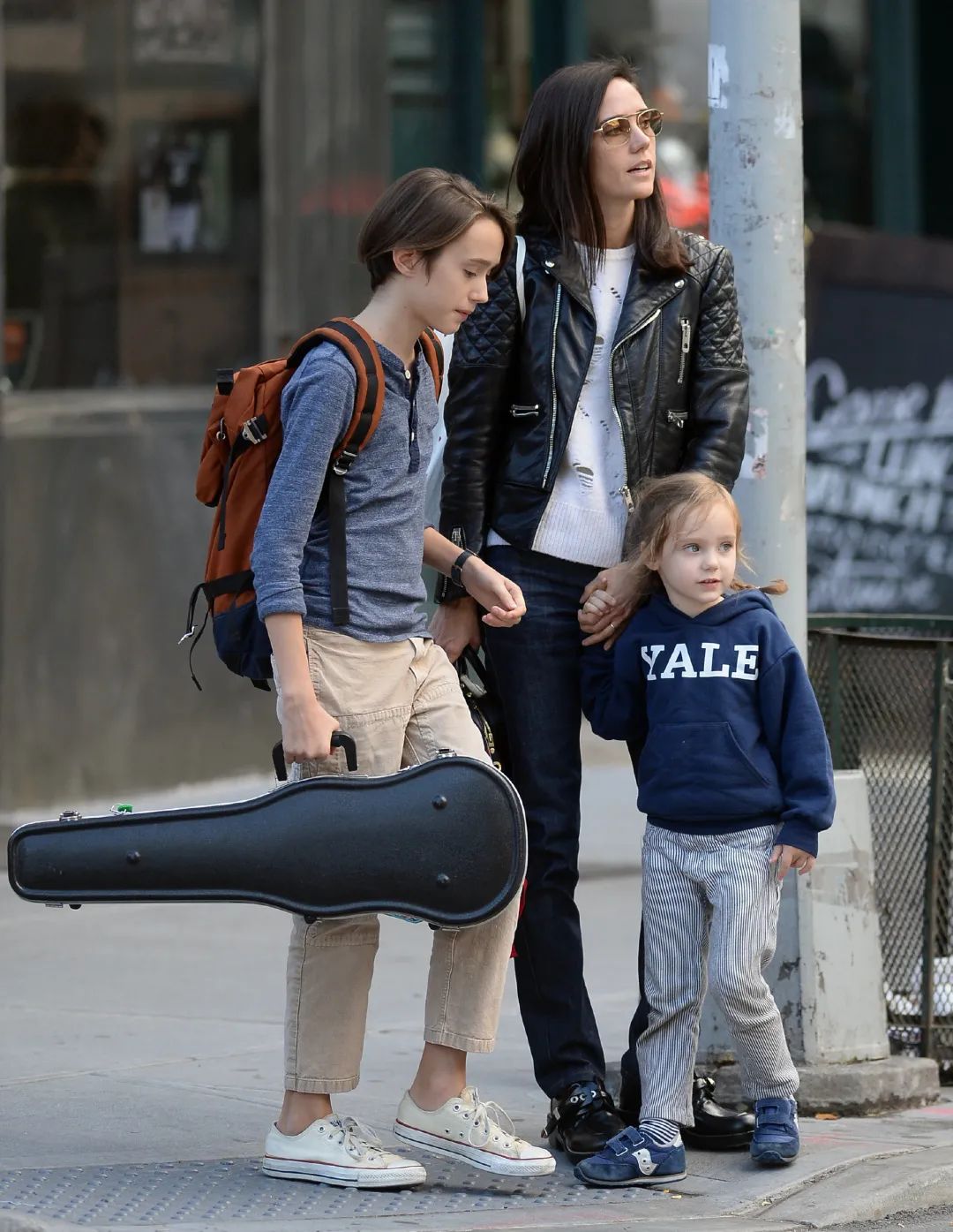 为什么长沙遍地都是穿校服的人？