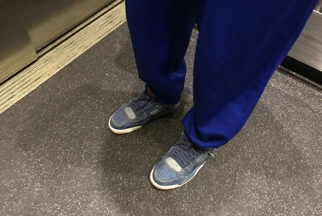 为什么长沙遍地都是穿校服的人？