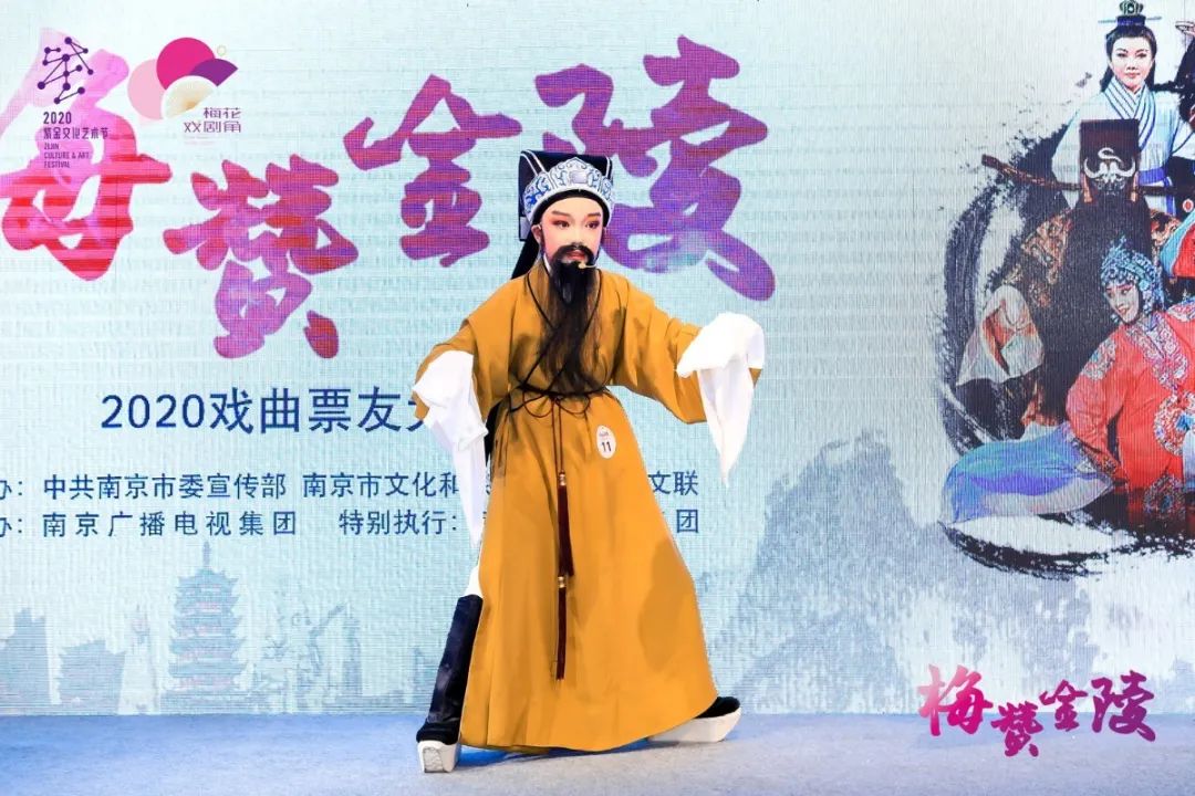 越剧李晓旭年龄(戏曲薪火相传——专访著名越剧小生李晓旭)