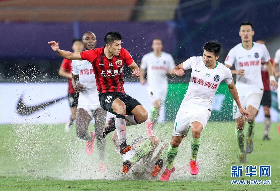 中超上海上港2-1青岛黄海青港战报(中超：上海上港胜青岛黄海青港)