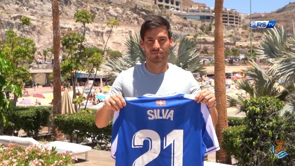 西甲第二轮哪里直播（阿斯：西甲第二轮皇社主场对阵皇马，大卫-席尔瓦有望出战）-趣拿体育