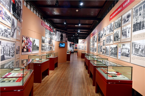 重庆建川博物馆新中国70周年民间记忆展.